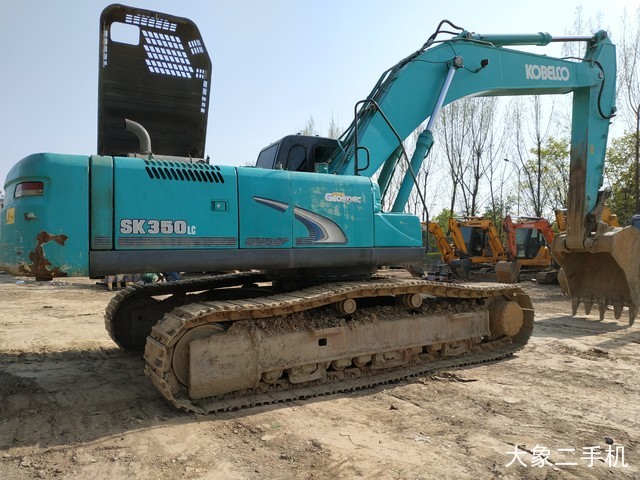 神钢 SK350LC-8 挖掘机