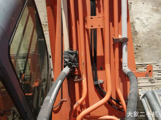 日立 ZX260LCH-3G 挖掘机
