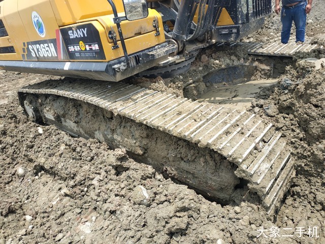 三一重工 SY365H 挖掘机