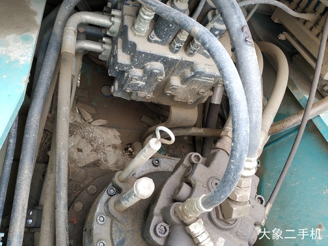 神钢 SK260LC-8 挖掘机