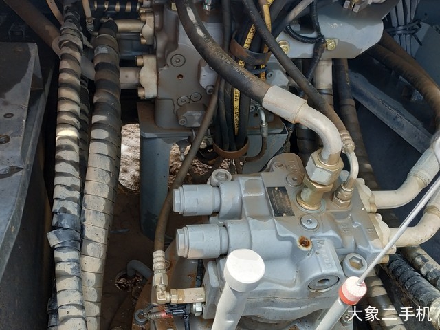 日立 ZX240-5A 挖掘机