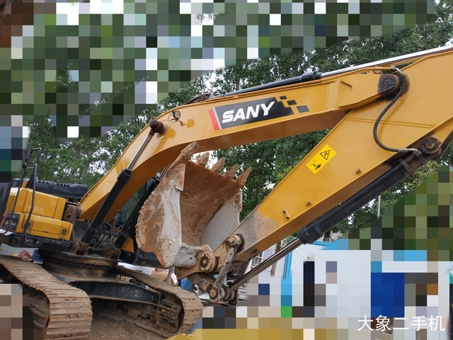 三一重工 SY245H 挖掘机