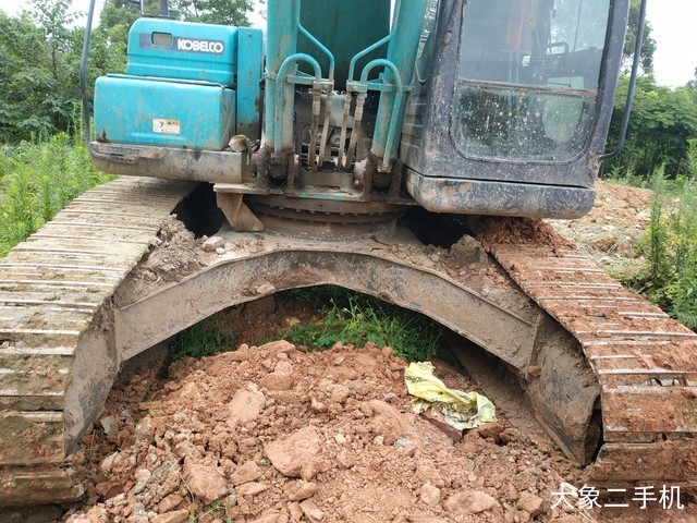 神钢 SK260LC-8 挖掘机