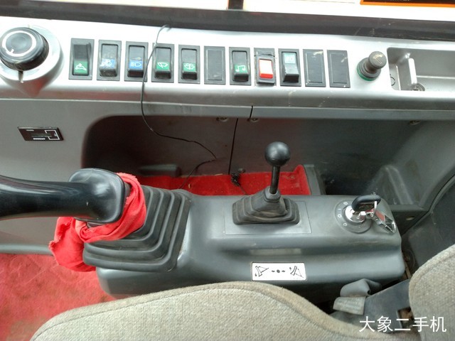 斗山 DX60 挖掘机