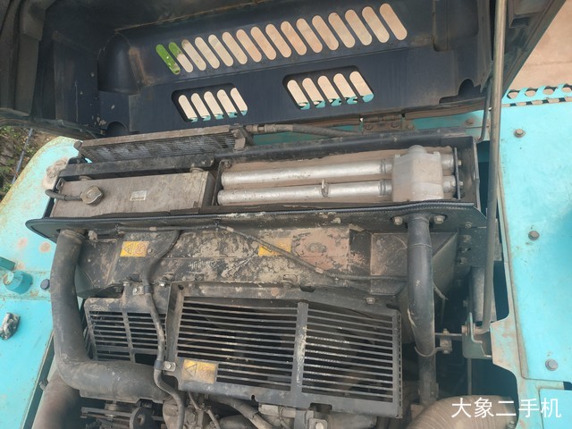 神钢 SK460-8 挖掘机