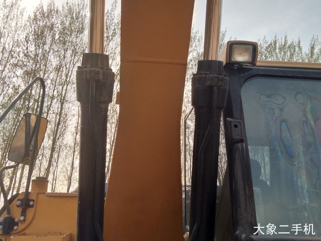 卡特彼勒 318D 挖掘机