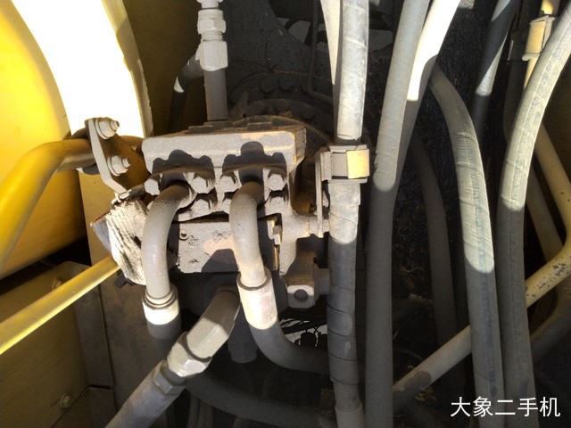 小松 PC270-7 挖掘机