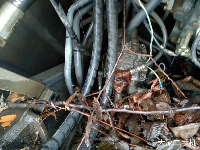 凯斯 CX130B 挖掘机