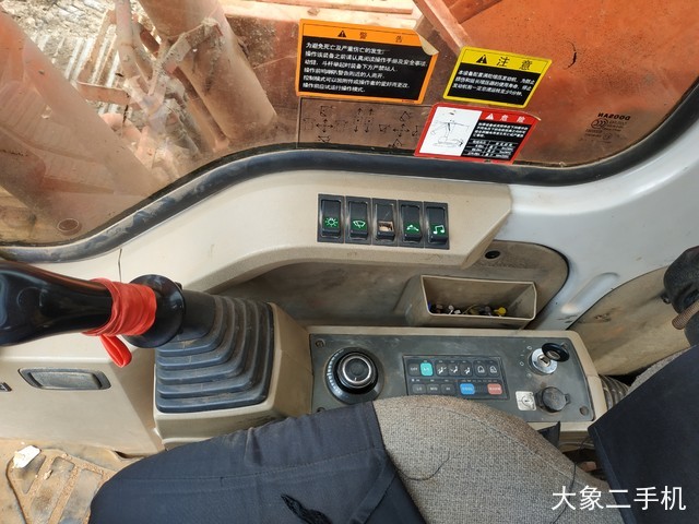 斗山 DH225LC-9 挖掘机