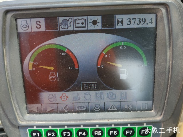 中联重科 ZE420 挖掘机