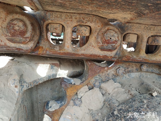 小松 PC200-8 挖掘机