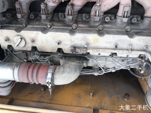 现代 R335LC-7 挖掘机