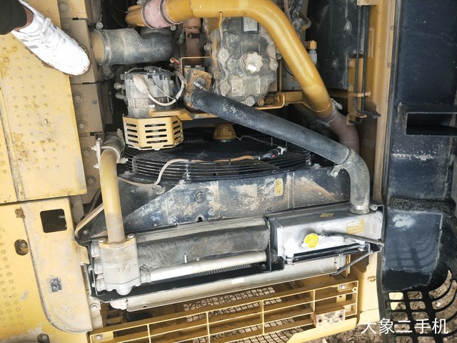 卡特彼勒 329DL 挖掘机