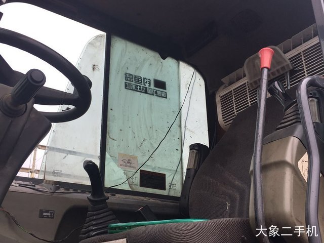 斗山 DX60W 挖掘机