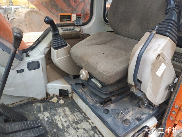 斗山 DH225LC-9 挖掘机