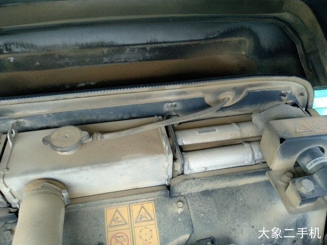 神钢 SK140LC-8 挖掘机