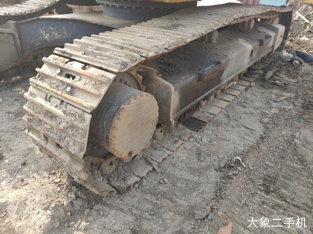 徐工 XE370C 挖掘机