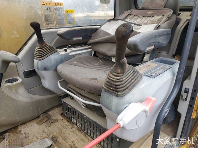 中联重科 ZE360E 挖掘机