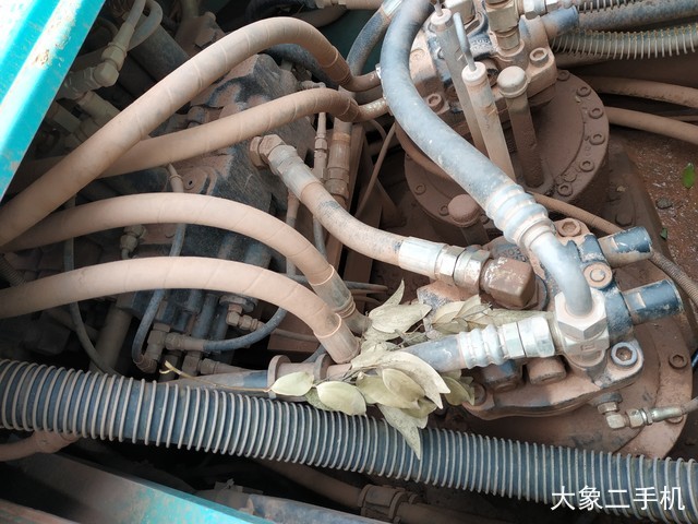 神钢 SK460-8 挖掘机