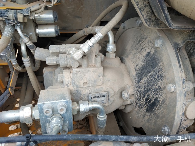 龙工 LG6060D 挖掘机