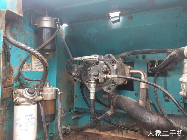 神钢 SK260LC-8 挖掘机