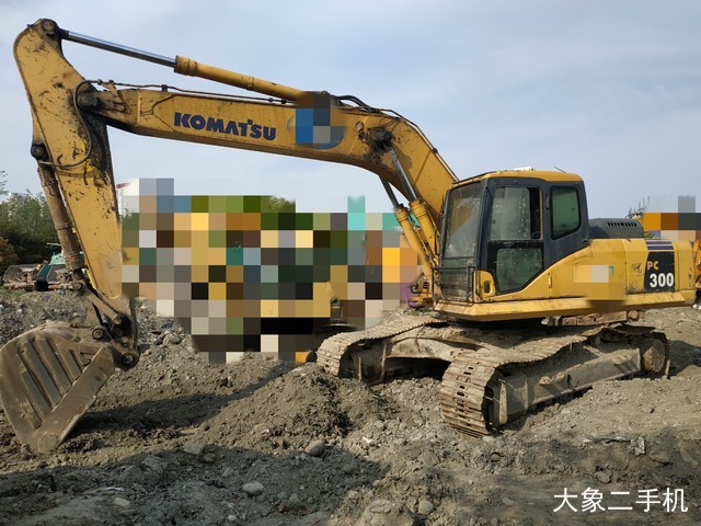 小松 PC270-7 挖掘机