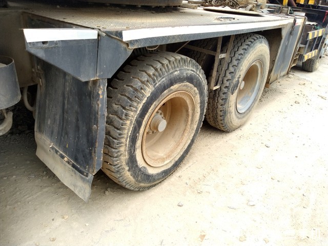 徐工 QY16D 起重机