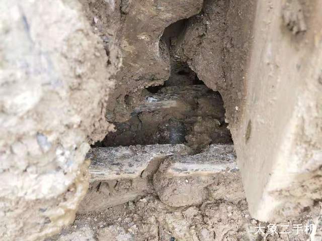 卡特彼勒 320C 挖掘机