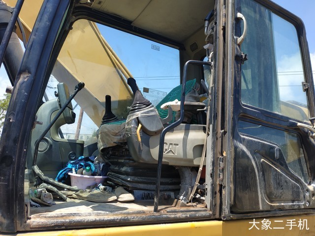 卡特彼勒 329D 挖掘机