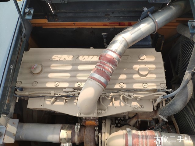 现代 R520L-9VS 挖掘机