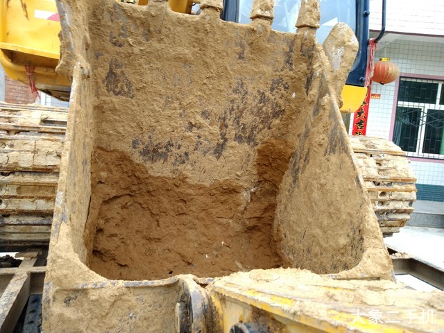 厦工 XG809E 挖掘机