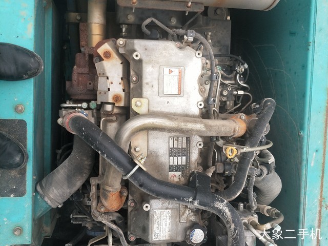 神钢 SK270D 挖掘机