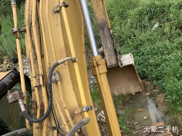 卡特彼勒 320C 挖掘机