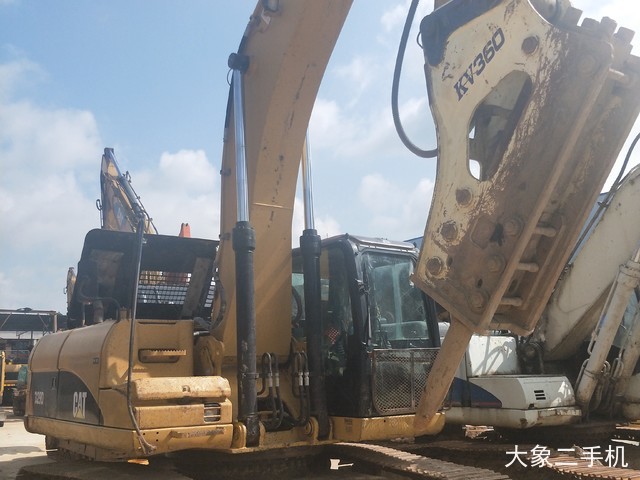 卡特彼勒 329D 挖掘机