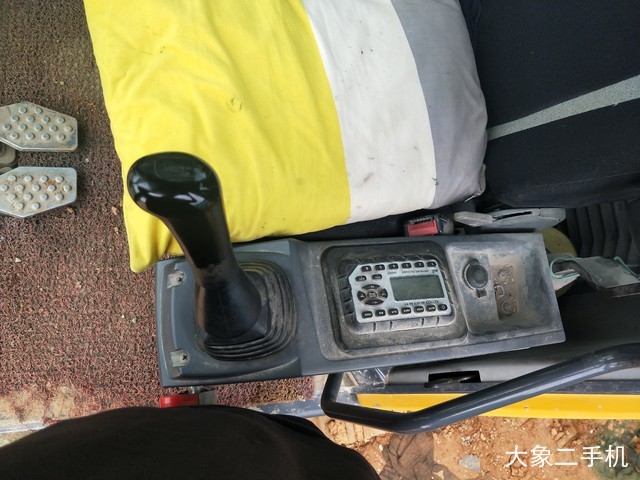 约翰迪尔 E240SC 挖掘机