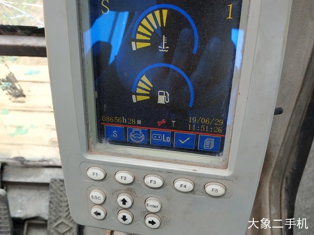 三一重工 SY335C-8 挖掘机