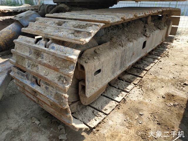 山重建机 JCM907D 挖掘机