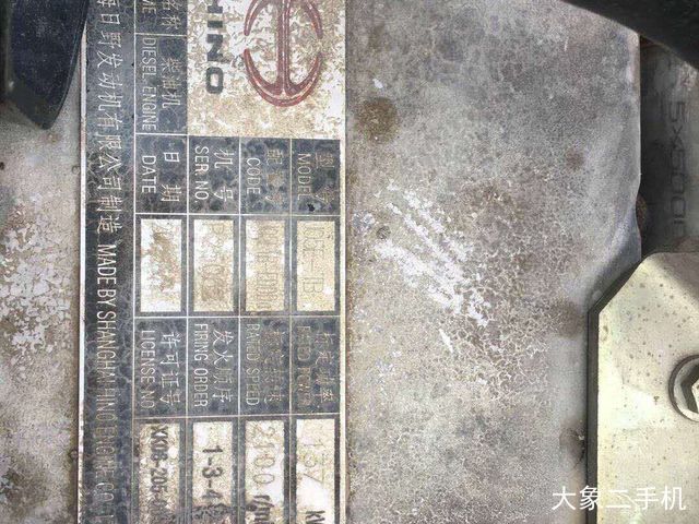 神钢 SK270D-8 挖掘机