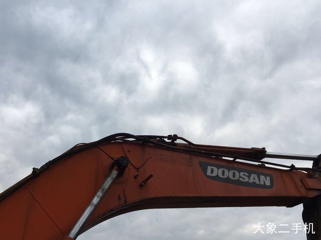 斗山 DH225LC-7 挖掘机