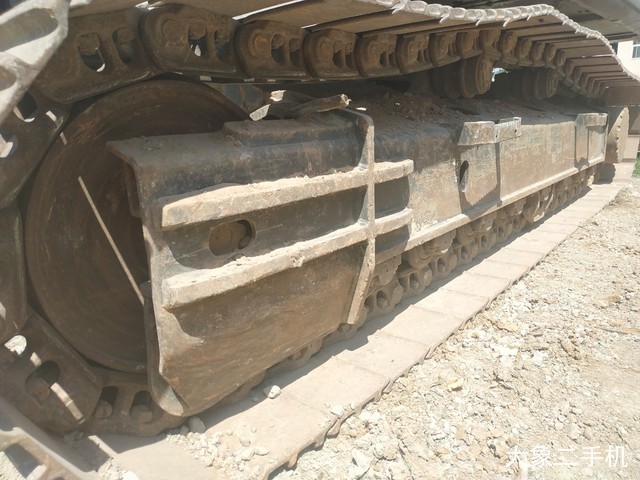 三一重工 SY215C 挖掘机