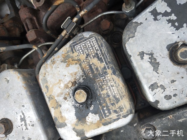 现代 R265LC-7 挖掘机