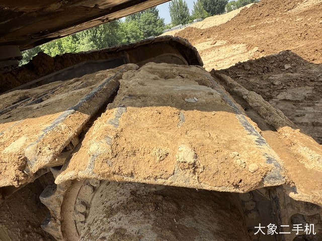 三一重工 SY215C-9 挖掘机
