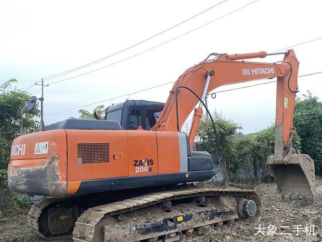 日立 EX200-3 挖掘机