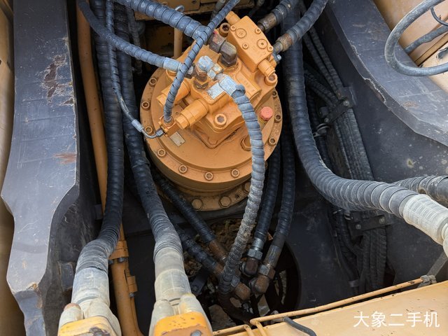 三一重工 SY365H 挖掘机