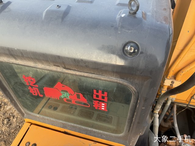 三一重工 SY235C-9 挖掘机