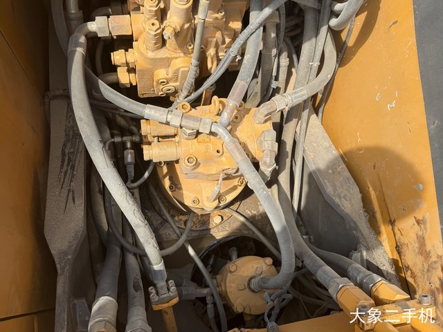 三一重工 SY135C-10 挖掘机