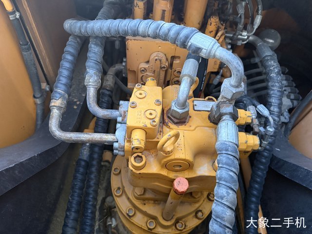 三一重工 SY235C-9 挖掘机