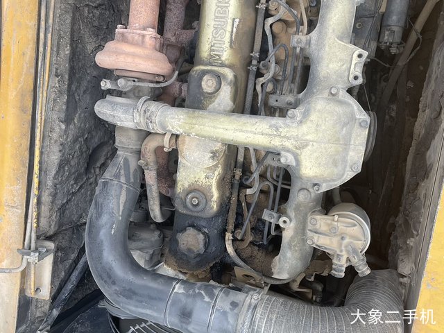 加藤 HD820LC-II 挖掘机