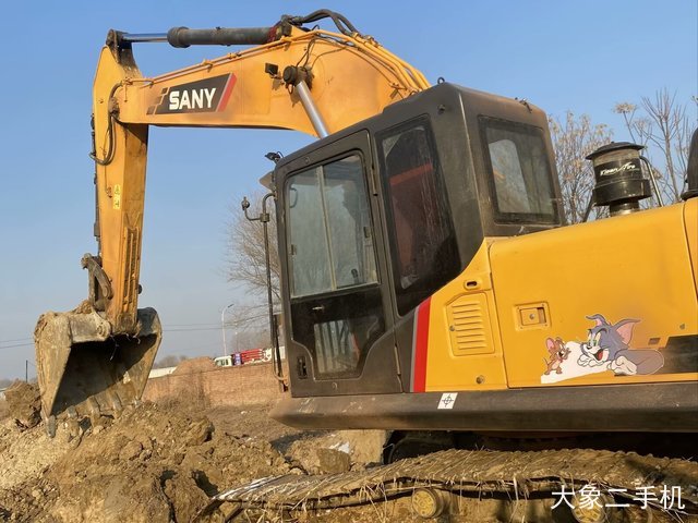 三一重工 SY305H 挖掘机