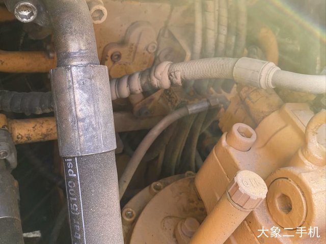 三一重工 SY305H 挖掘机